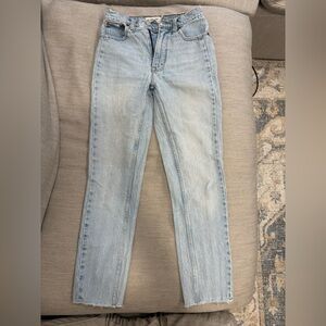 A&F Skinny High Rise Jeans